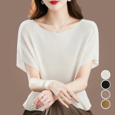 柔らかくて優しい印象 シンプル 無地 プルオーバー Tシャツ 大人 ootd 夏コーデ 夏服 レディース ファッション 20代 30代 40代 50代 カジュアル コーディネート トレンド 着回し